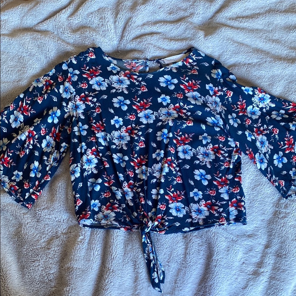 Elodie Blue Flutter Sleeve Tie Front Crop Top